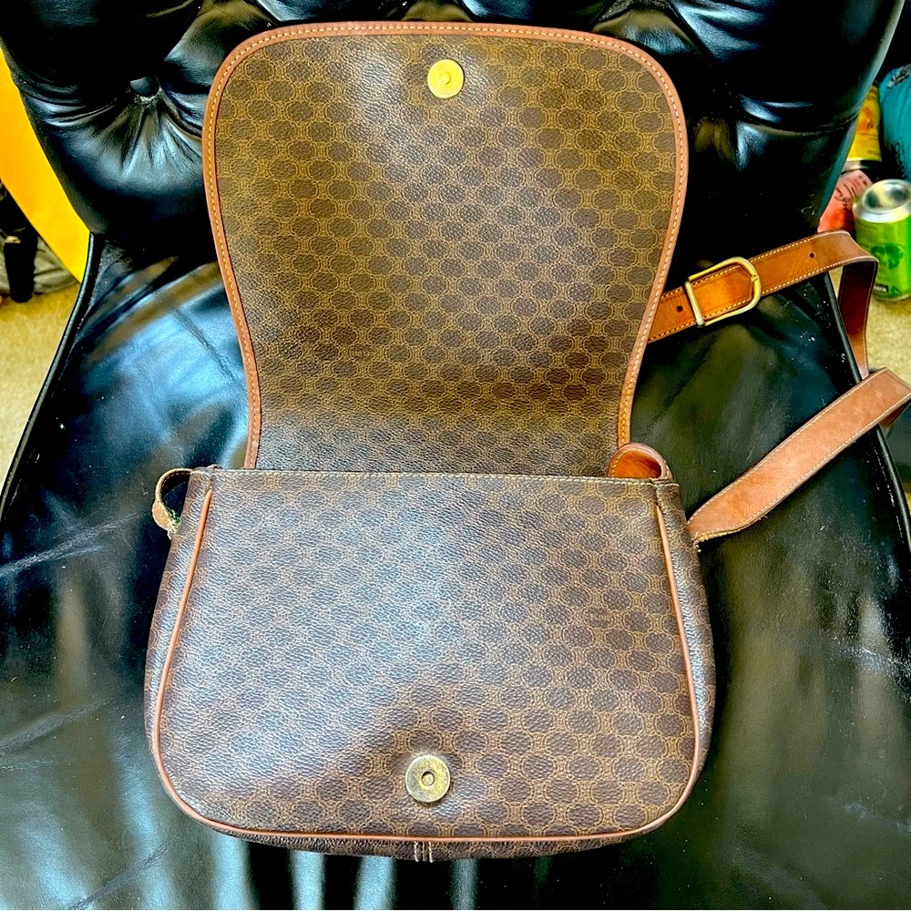CELINE Vintage Macadam Crossbody (excellent condition) - Picture 10 of 14